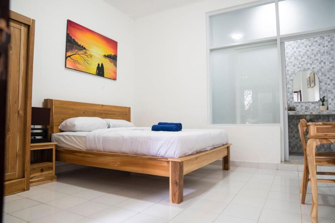 Sunrise Surf Guest House Canggu Extérieur photo